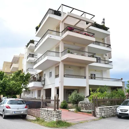 Theoni's Seaside Apartament Kalamata